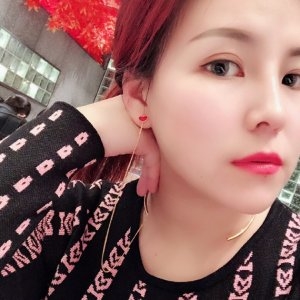 薇薇的第一张照片--九江相亲服务中心