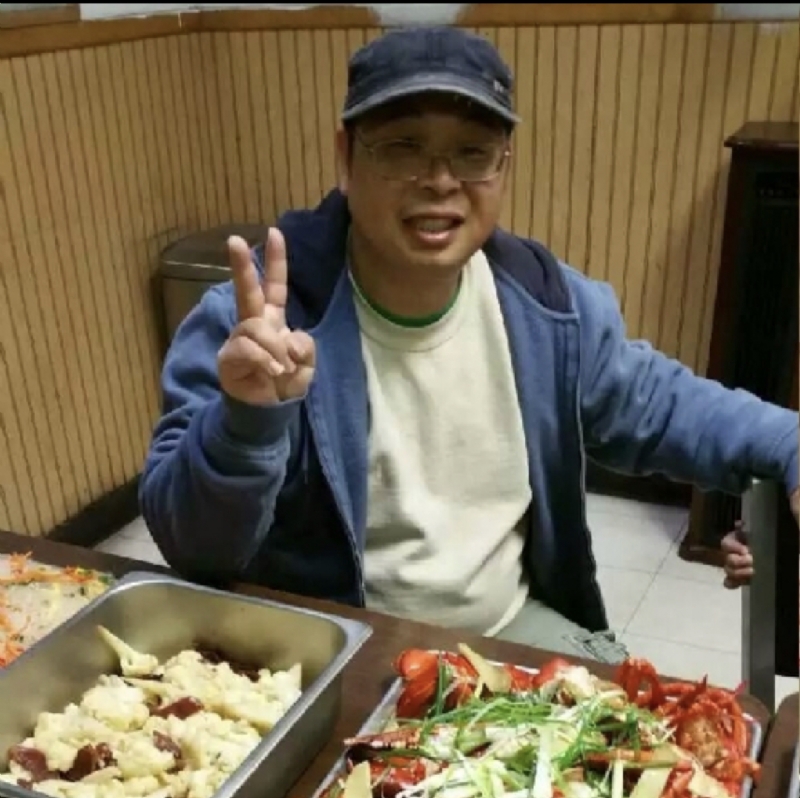 wally的第一张照片--九江相亲服务中心