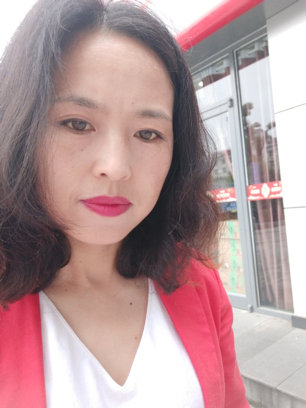 枫叶飘零的第一张照片--九江相亲服务中心