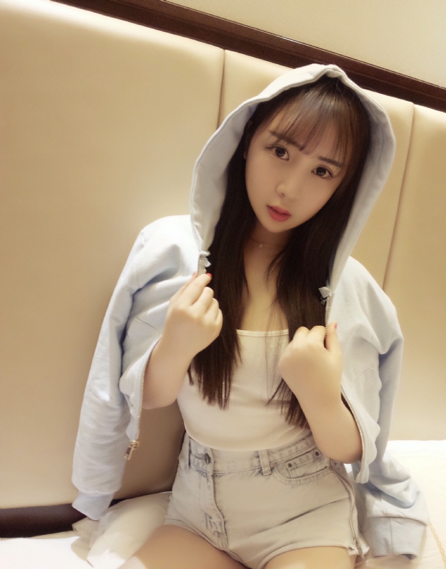 琪琪的第一张照片--九江相亲服务中心