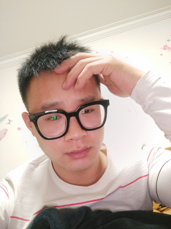 华灯初上的夜晚的第一张照片--九江相亲服务中心