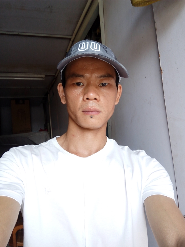 张生的第一张照片--九江相亲服务中心