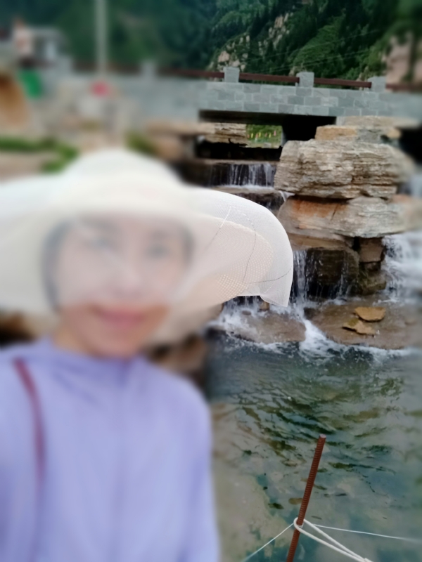 沥秋的第一张照片--九江相亲服务中心