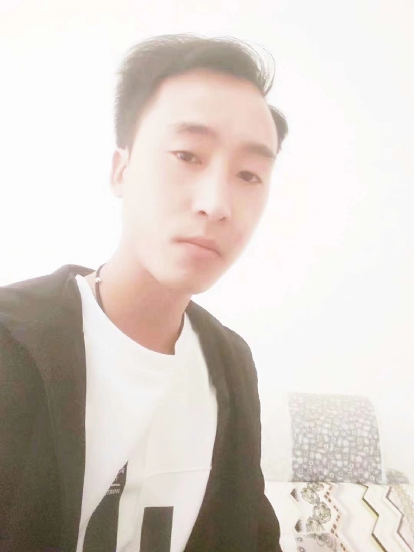 萧艺的第一张照片--九江相亲服务中心
