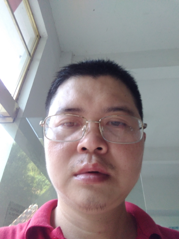 渠雨的第一张照片--九江相亲服务中心