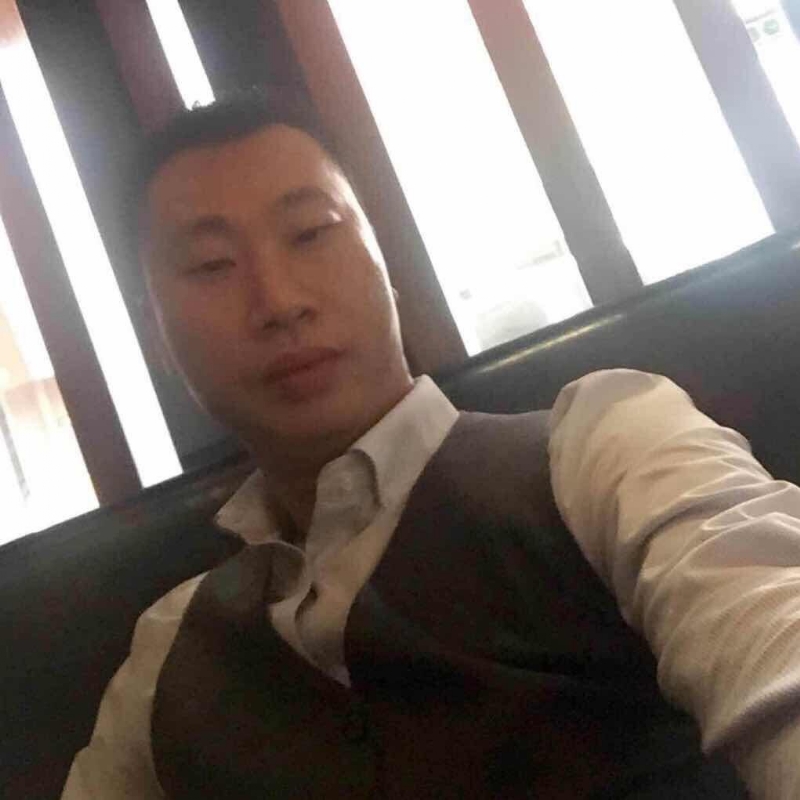 陈威的第一张照片--九江相亲服务中心