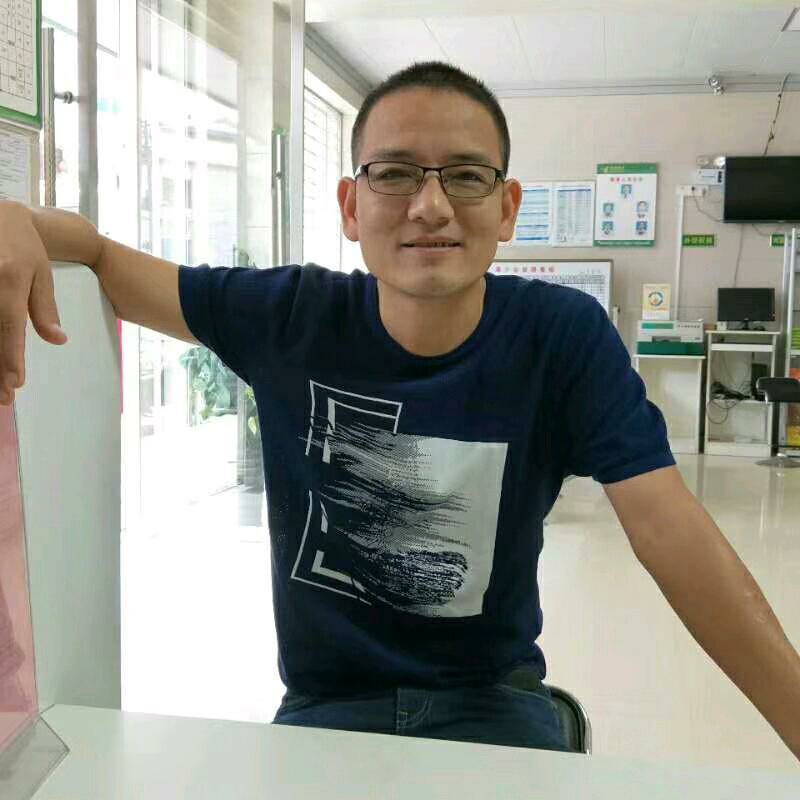 人生就像高尔夫的第一张照片--九江相亲服务中心