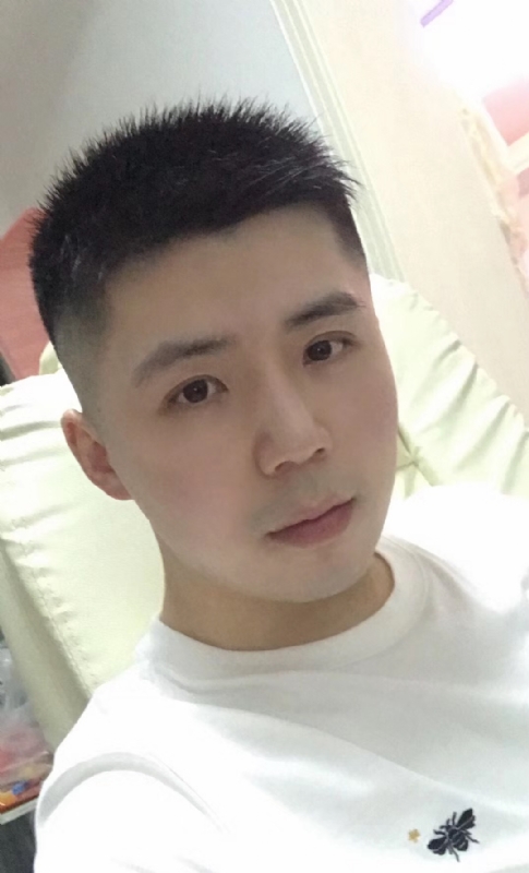 阿信的第一张照片--九江相亲服务中心