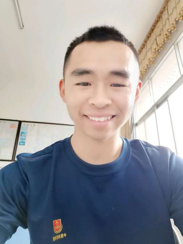 超超的第一张照片--九江相亲服务中心