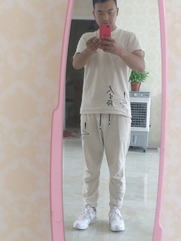 一天一根烟的第二张照片--九江相亲服务中心