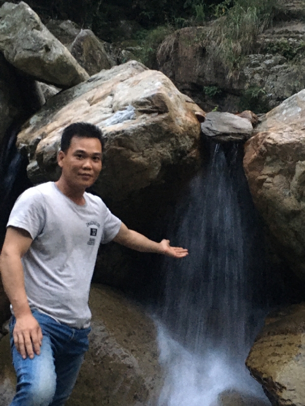 Luang少的第三张照片--九江相亲服务中心