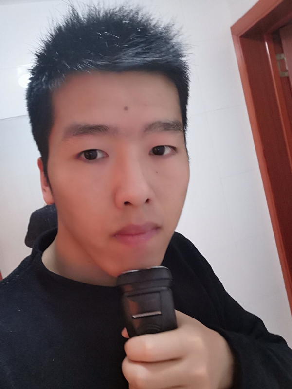 军哥的第一张照片--九江相亲服务中心