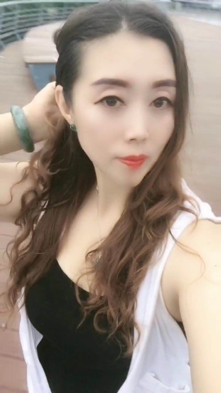 雨蝶的第三张照片--九江相亲服务中心