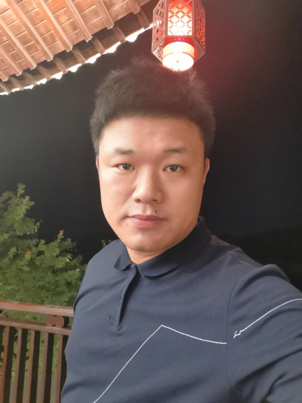 耿直boy的第一张照片--九江相亲服务中心