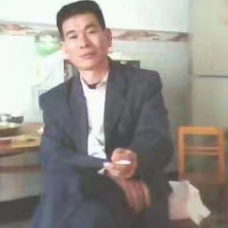 阳光照耀的第一张照片--九江相亲服务中心