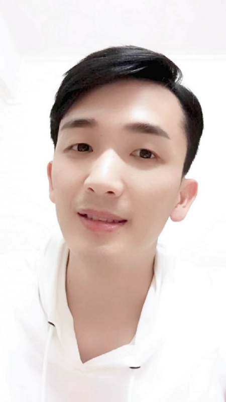 小锕方的第一张照片--九江相亲服务中心