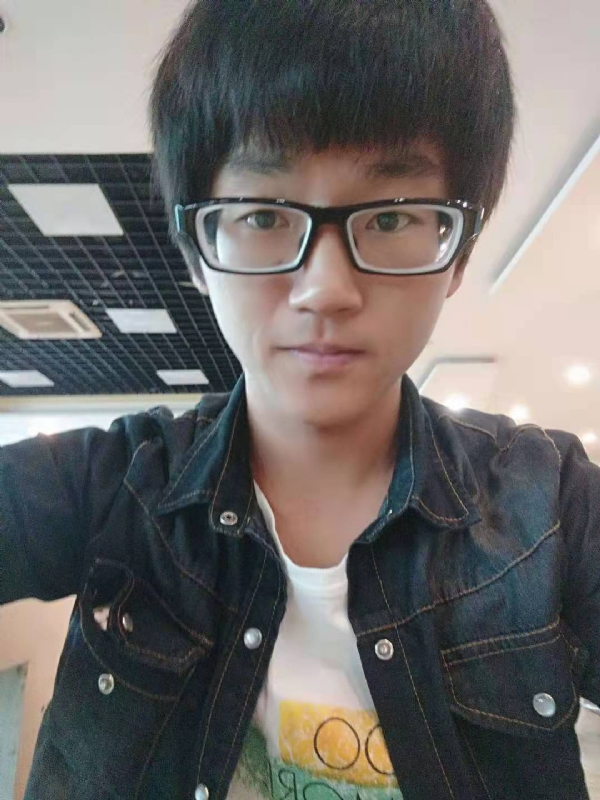 LS书生的第一张照片--九江相亲服务中心