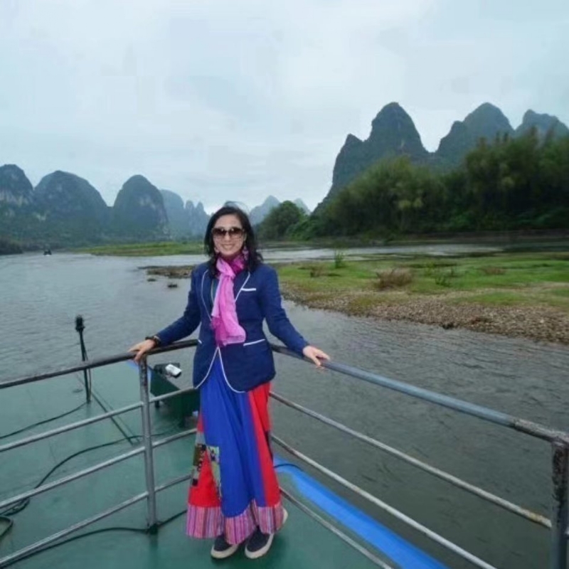 julia的第一张照片--九江相亲服务中心