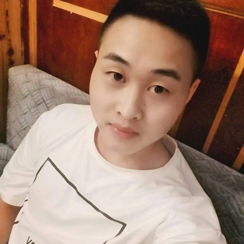 娃娃脸小爸爸的第二张照片--九江相亲服务中心
