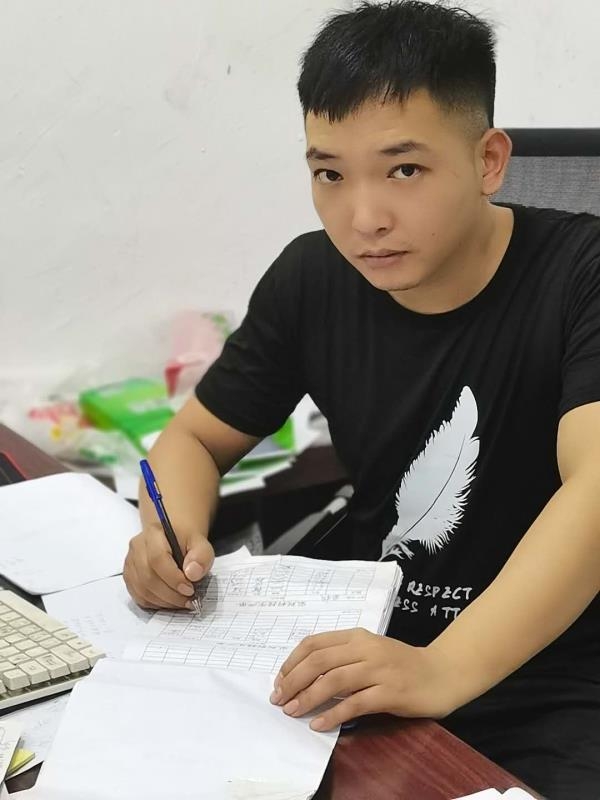 寻找另一伴的第一张照片--九江相亲服务中心