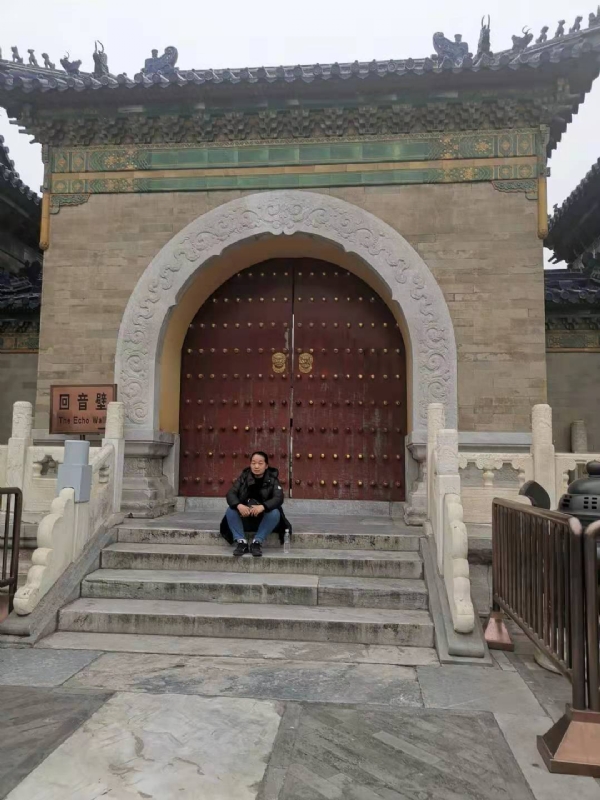 吾笨如牛的第一张照片--九江相亲服务中心