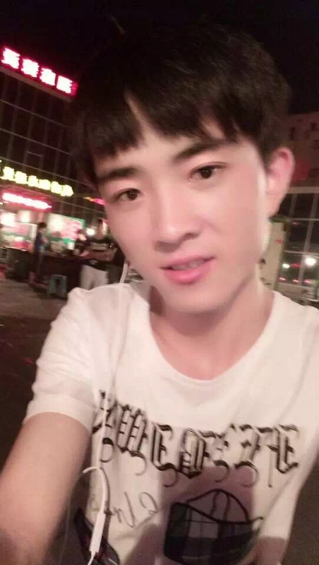 小先生的第一张照片--九江相亲服务中心
