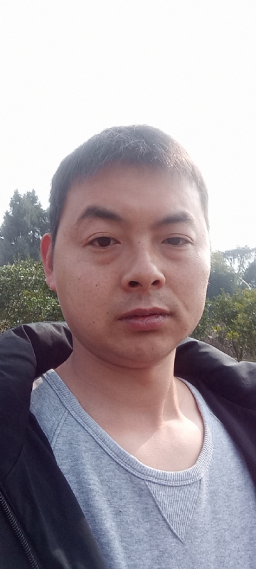 亲亲抱抱我爱你的第一张照片--九江相亲服务中心