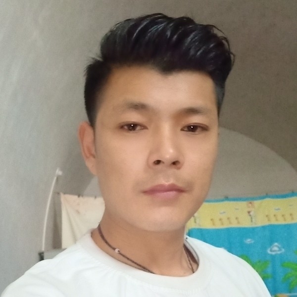啊锋的第三张照片--九江相亲服务中心