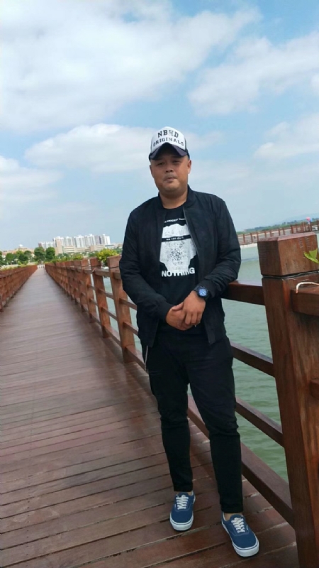 人生如戏的第二张照片--九江相亲服务中心