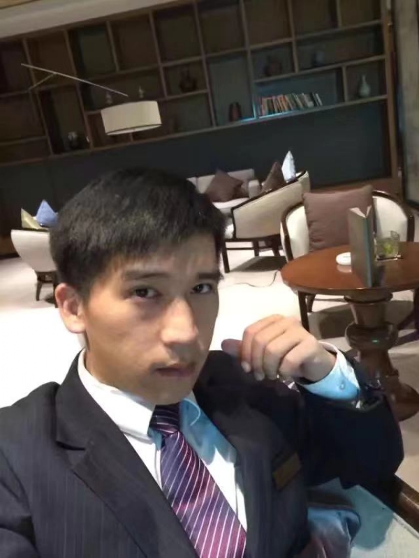 一条孤独的鱼的第二张照片--九江相亲服务中心