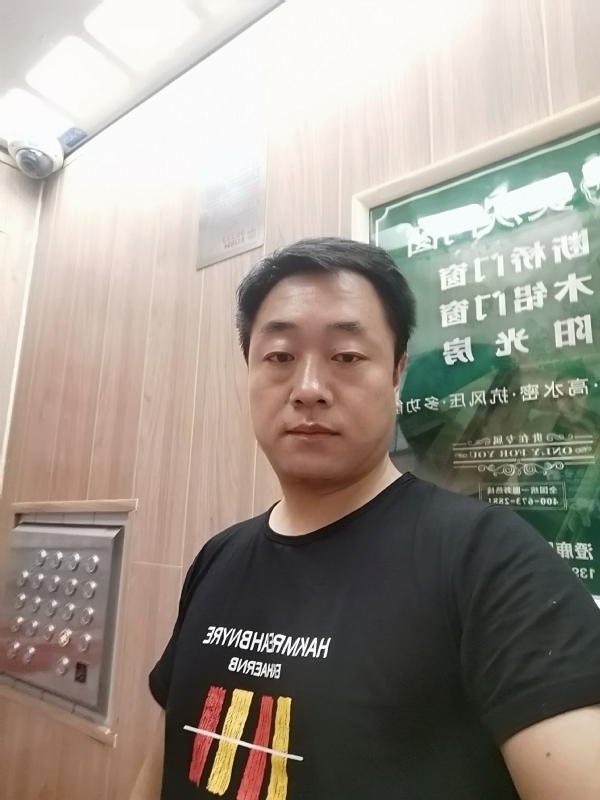 江南烟雨的第一张照片--九江相亲服务中心