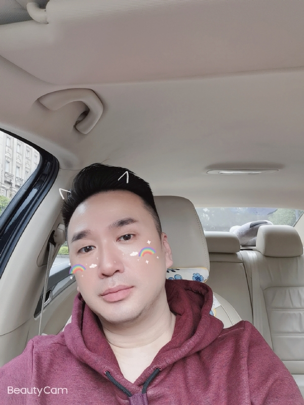 庭菘的第一张照片--九江相亲服务中心