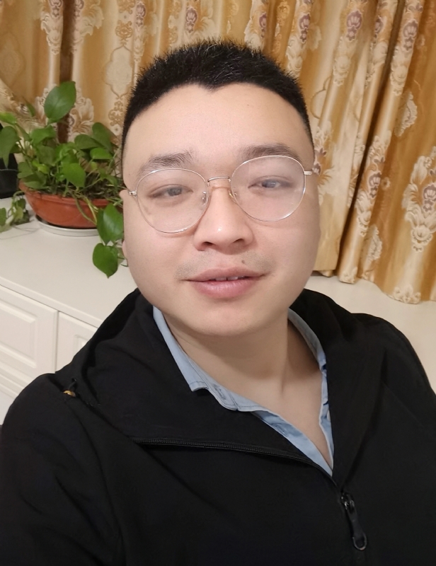 华哥的第二张照片--九江相亲服务中心