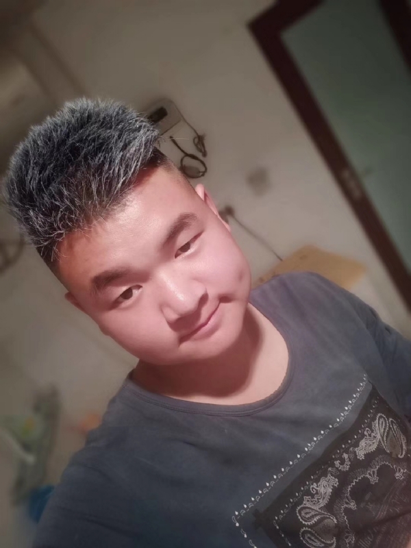 李子木的第一张照片--九江相亲服务中心