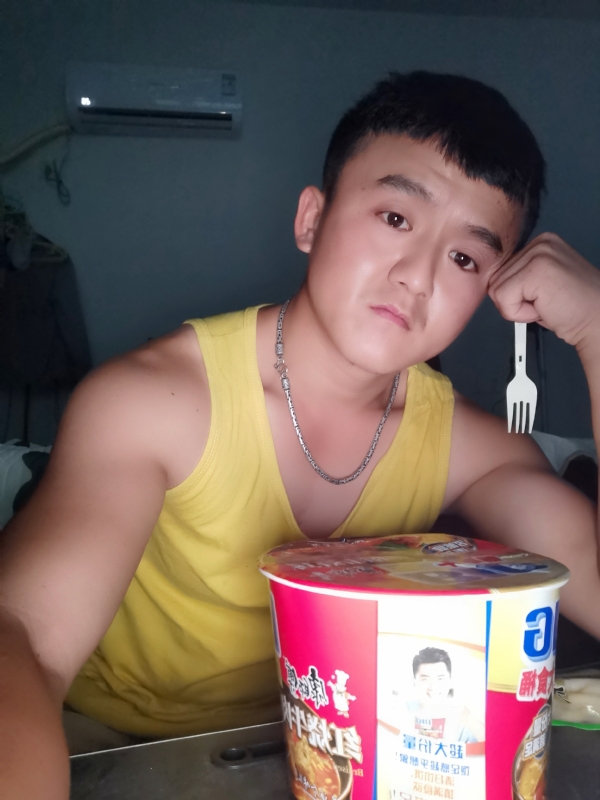 飞飞的第二张照片--九江相亲服务中心
