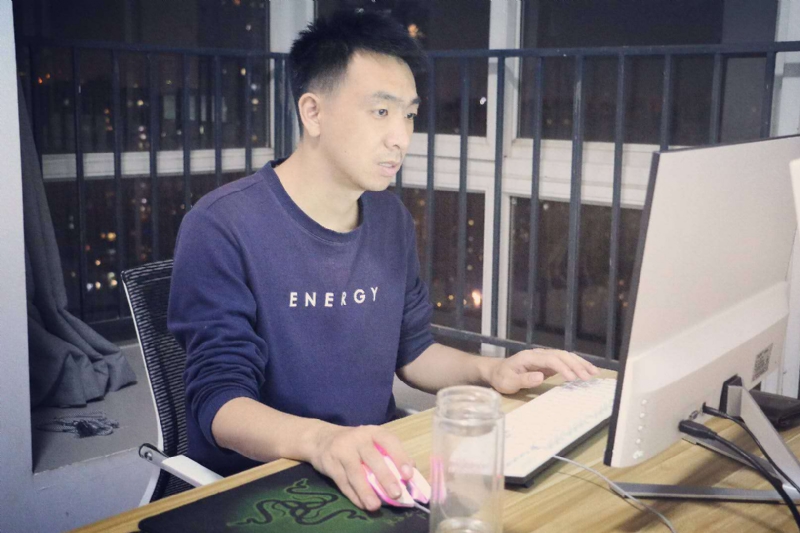 滞后的微笑的第二张照片--九江相亲服务中心