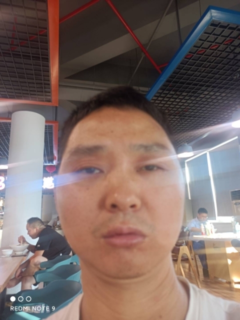 专情、互爱的第二张照片--九江相亲服务中心