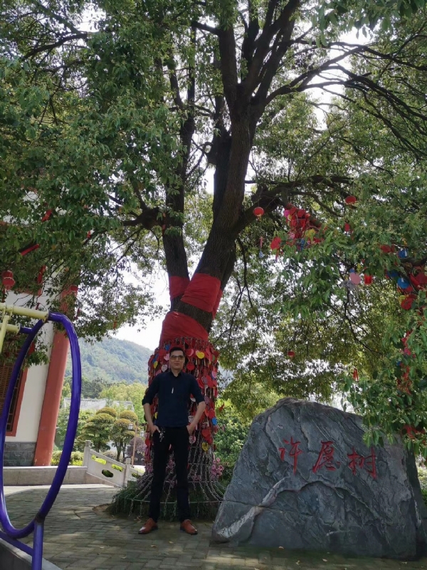 霸气的第一张照片--九江相亲服务中心