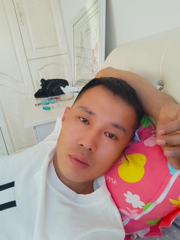 一个人的第一张照片--九江相亲服务中心