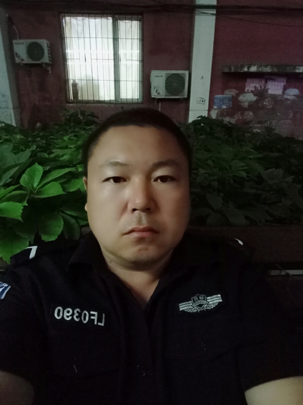 冯宇的第一张照片--九江相亲服务中心