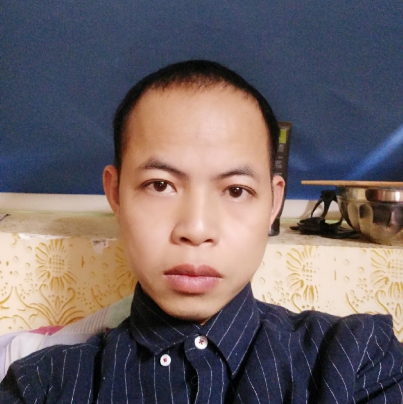 男儿当自强的第一张照片--九江相亲服务中心