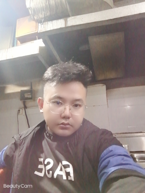 棒哥的第二张照片--九江相亲服务中心