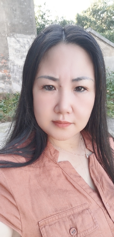 乖乖一女的第一张照片--九江相亲服务中心