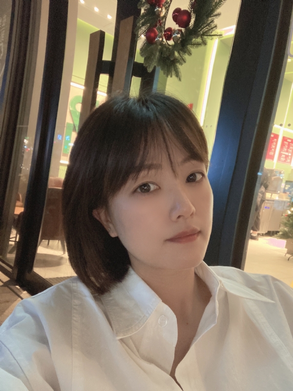 笑笑girl的第一张照片--九江相亲服务中心