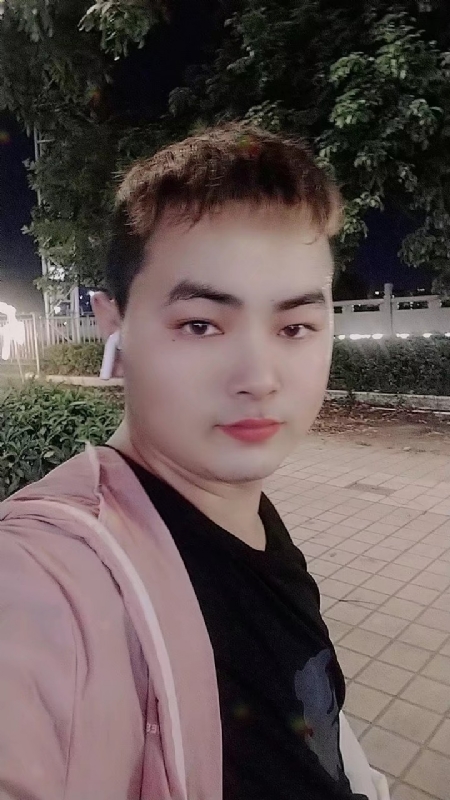康玖伟的第一张照片--九江相亲服务中心