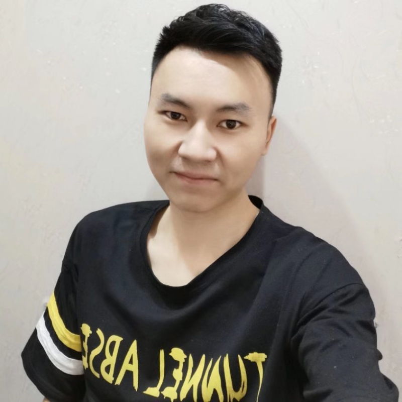 大男孩的第一张照片--九江相亲服务中心