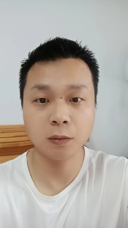 阳光的第一张照片--九江相亲服务中心