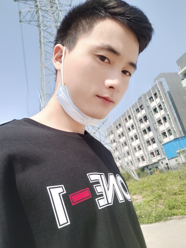 何凡的第一张照片--九江相亲服务中心