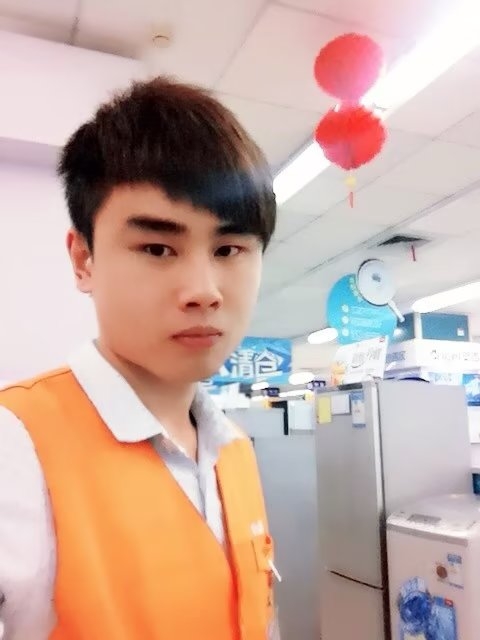 罗自强的第一张照片--九江相亲服务中心
