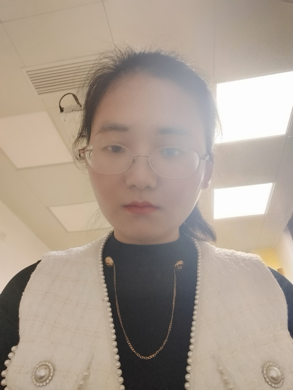 闲敲棋子的第一张照片--九江相亲服务中心